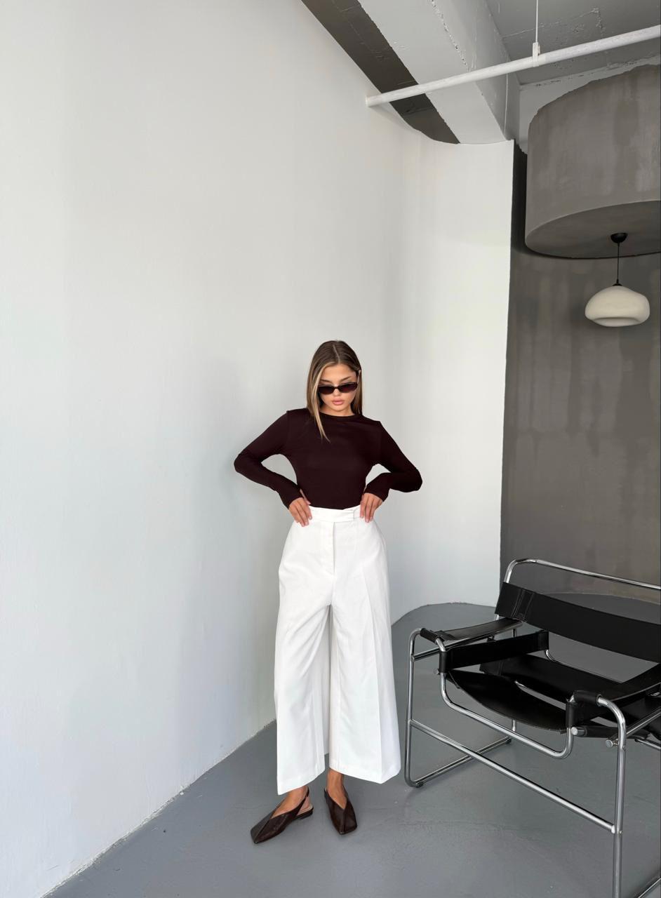 Kahverengi Parmak Geçirmeli Pamuklu Body